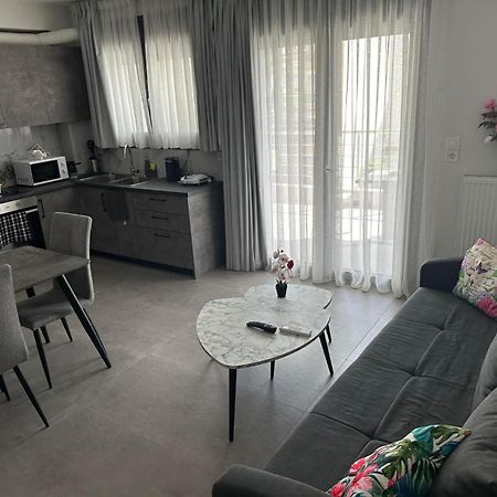 Poly S Home Ioannina Eksteriør billede